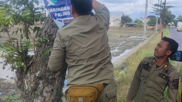 Iklan Rokok Masuk Kawasan Pendidikan, Satpol PP Tertibkan Reklame Liar