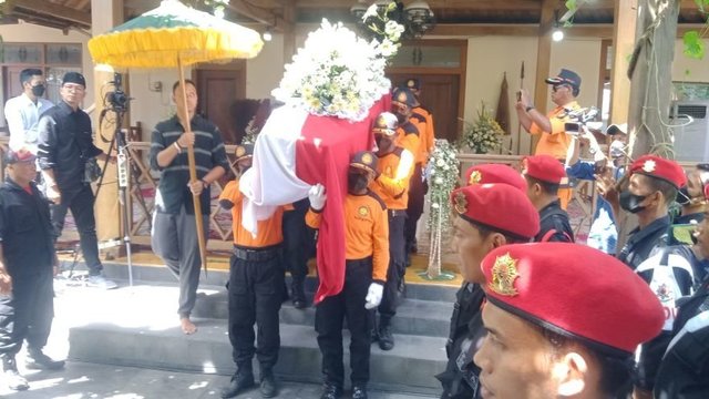 Dubes M Prakosa Dimakamkan di Bantul, Sosok Bijaksana Patut Diteladani