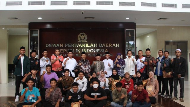 Gus Hilmy Berikan Apresiasi Kepada Para Juara Porseni NU Tingkat Nasional 2023