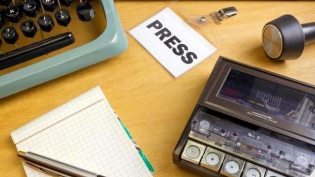 Bertemu Dewan Pers, Jokowi Janjikan Perpres Beri Keadilan Pekerja Media