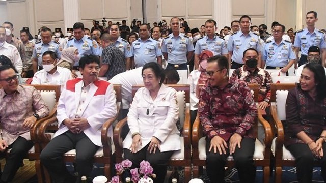 Megawati Dorong Kemandirian Perempuan dan Pengasuhan Anak dalam Manajemen Keluarga