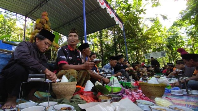 Wujud Syukur, Petani Adakan Wiwit Durian