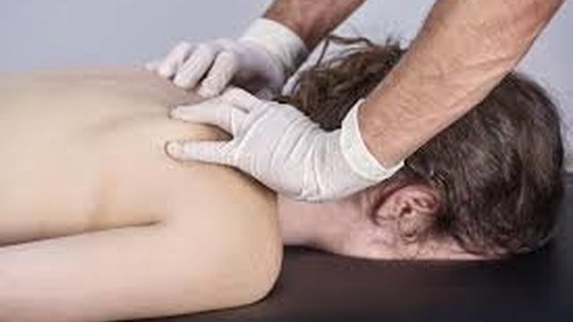 Sejarah Pijat Kretek dan Chiropractic, Ada yang Kelas Abal-abal