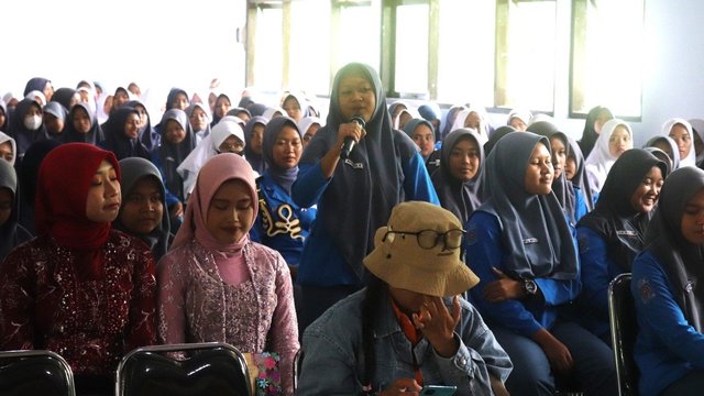 Sosialisasi Cegah Stunting Sasar Siswi SMK