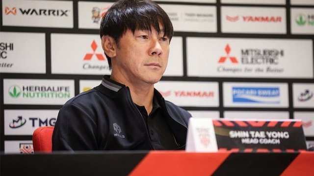 Pemain dan Pelatih Terbaik FIFA, Shin Tae-yong Pilih Siapa Ya?