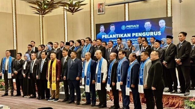 Lantik Pengurus Peradi Kota Yogyakarta, Otto Hasibuan: Advokat Harus Jujur!