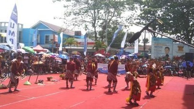 Universitas Muhammadiyah Purwokerto Lestarikan Musik Kentongan