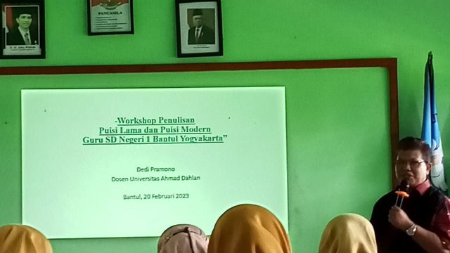 34 Guru SDN 1 Bantul Berkreasi dengan Puisi