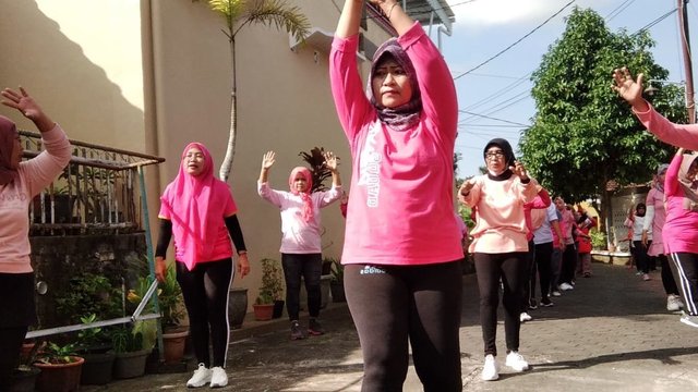 'Happy Family' Senam Bersama Sambut Ramadan