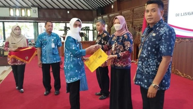 Sebanyak 464 PNS Klaten Terima SK Kenaikan Pangkat