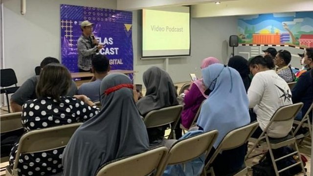 Kelas Video Podcast Literasi Digital, Buat Konten Makin Keren