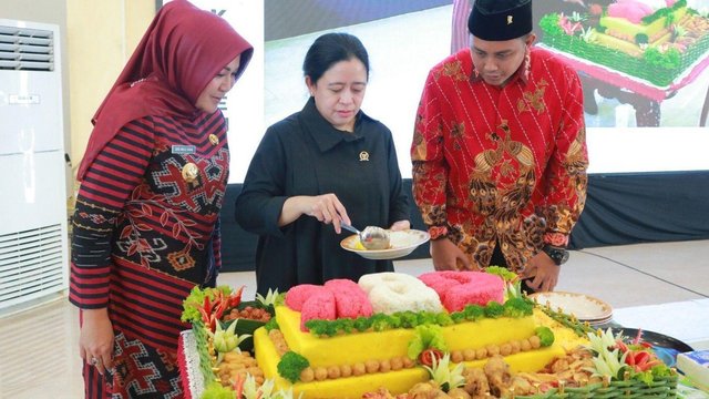 Puan Maharani Resmikan Grha Bung Karno Klaten