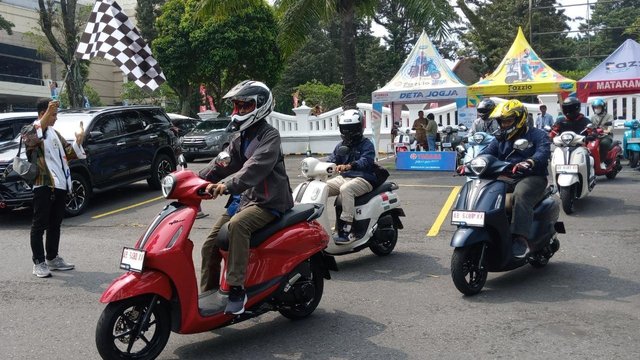 Sumbu Filosofi Yogyakarta Diperkenalkan Lewat City Touring Motor