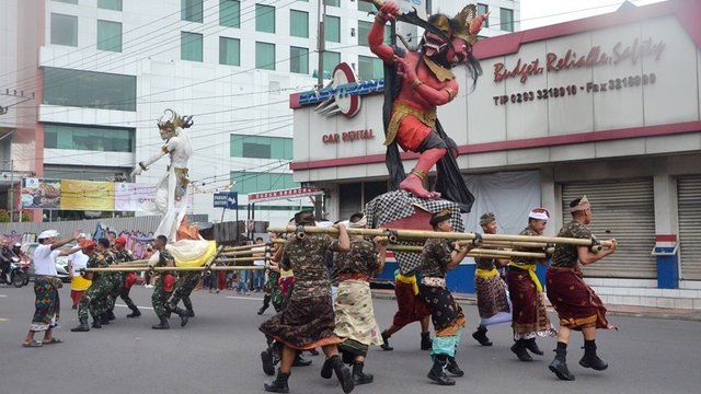 Pawai Budaya Hari Raya Nyepi di Magelang, Ogoh-Ogoh Hanoman dan Raksasa Tampil