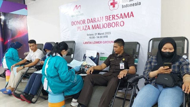 Donor Darah di Plaza Malioboro