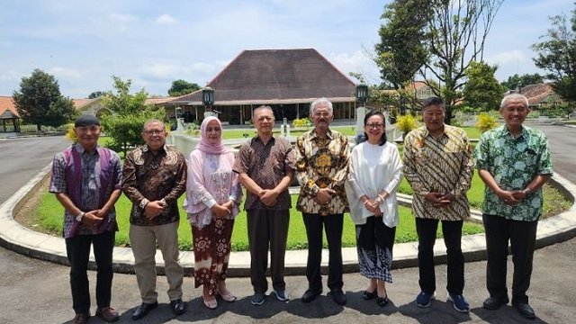 IKPNI Silaturahmi ke Kadipaten Pakualaman