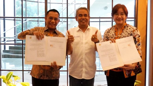 Maluku Tengah Gandeng Unika MoU Pembangunan Daerah