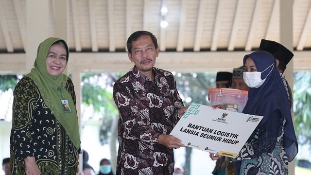BAZNAS DIY Bantu Cleaning Service Hingga Tenaga Bantu