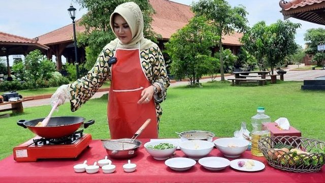 Sri Mulyani Ternyata Pandai Masak Bakwan