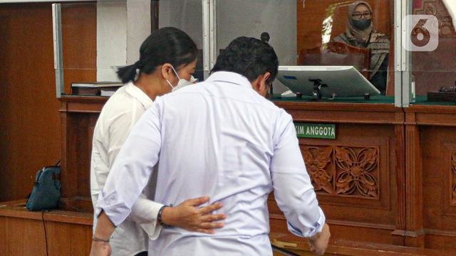 Pengadilan Tinggi Jakarta Tolak Upaya Banding Putri Candrawathi dan Ricky Rizal