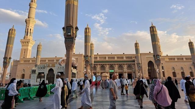 Wah, Masjid Nabawi Arab Saudi Tampung 10 Juta Jamaah Selama Ramadan