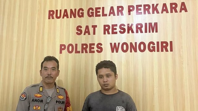 'Gleyer-Gleyer' Motor di Alun-Alun, Pengendara Moge Minta Maaf