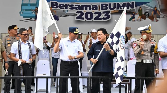 Menhub Lepas Peserta Mudik Gratis Kemenhub, BUMN dan Polri