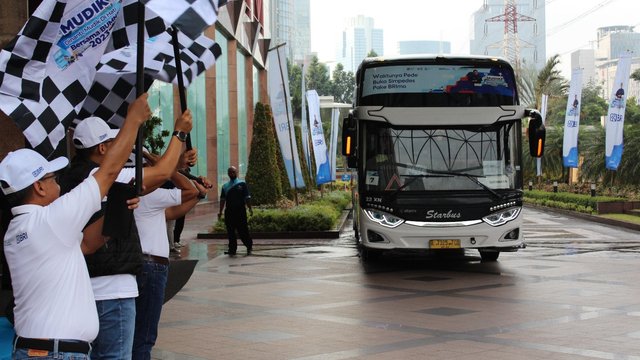BRI Life Lepas 2.700 Mudik Bersama BUMN 2023