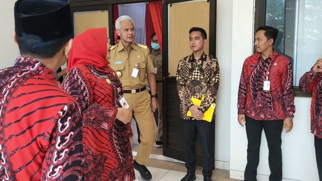 Bupati Sragen Ramal Presiden Tak Jauh dari Gunung Lawu