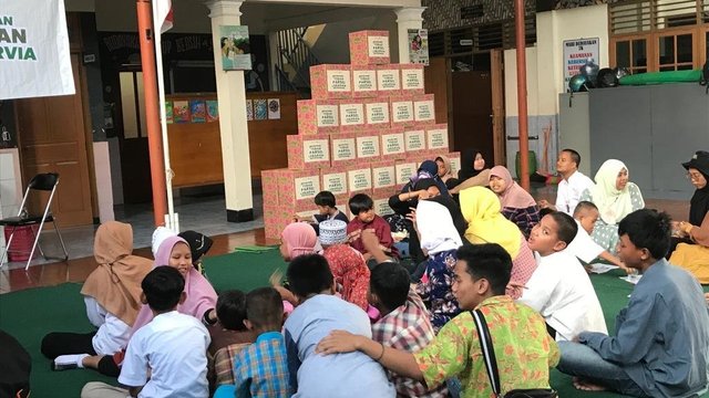 Dompet Dhuafa Berbagi Kebahagian Bersama Yatim dan Dhuafa
