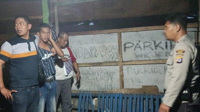 Bobol Warung Makan Sekaligus Sikat Kotak Amal