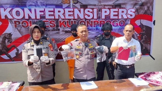Terapis Peras Pasien, Begini Modusnya