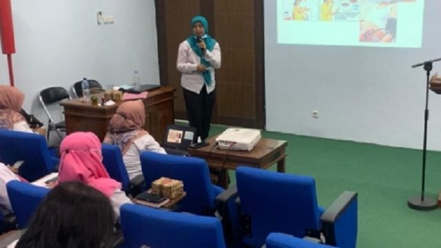 Ujung Tombak, Bidan Desa Wajib Trengginas