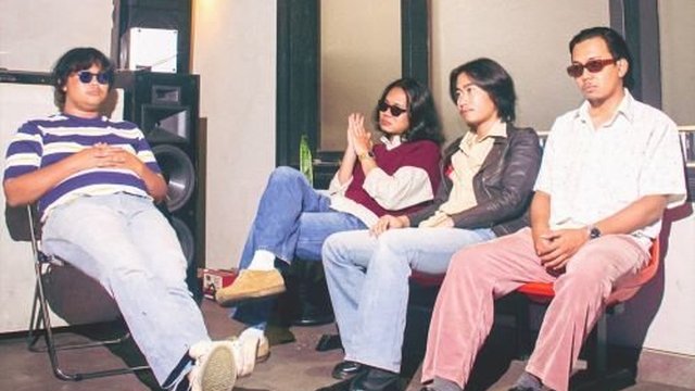 Konsistensi Mandoors, Lepas Single Kelima 'Semestinya'
