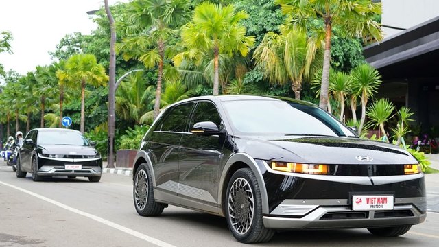 Hyundai IONIQ 5 Kendaraan Resmi KTT ASEAN 2023