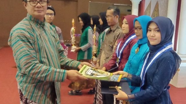 SMAN 1 Kasihan Bantul Wisuda 287 Siswa