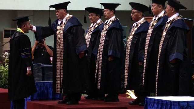 UNY Hari Ini Wisuda 1.021 Mahasiswa