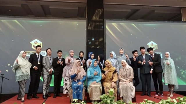 SMK Budi Mulia Dua Gelar Wisuda, Lulusan Survive Buka Bisnis Sendiri
