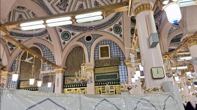 Ziarah ke Raudhah Bagi Jemaah Lansia Cukup dari Luar Pahalanya Mustajab