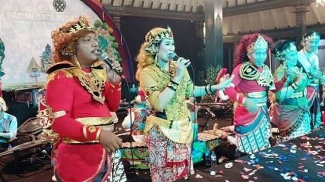 Misi Promosi Pariwisata, Dispar Kulonprogo Pentaskan Wayang Wisata Istimewa di TMII