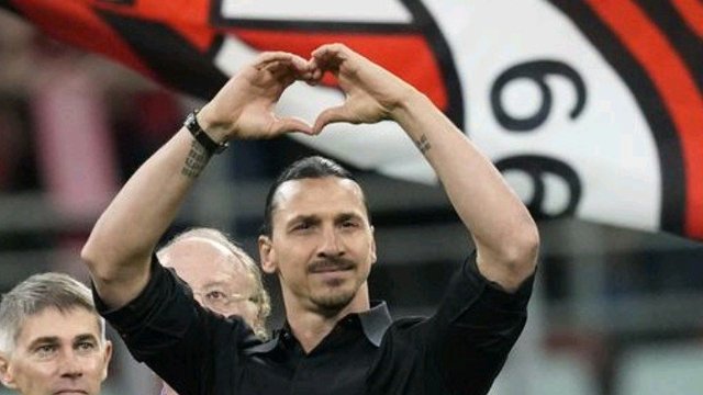 Zlatan Ibrahimovic Gantung Sepatu, Sampaikan Pidato Haru di San Siro