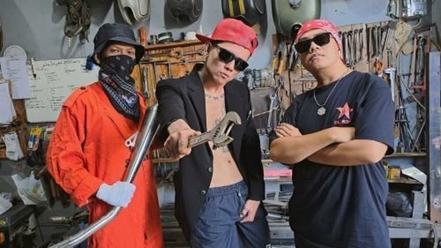 Padukan Unsur Budaya Jawa, Peluru Karet Luncurkan EP Berjudul 'Urban'