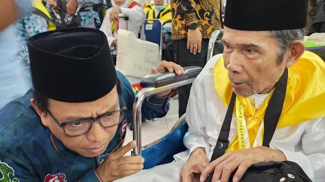 Keberangkatan Gelombang Kedua, Jemaah Haji Diminta Pakai Ihram Sejak di Embarkasi