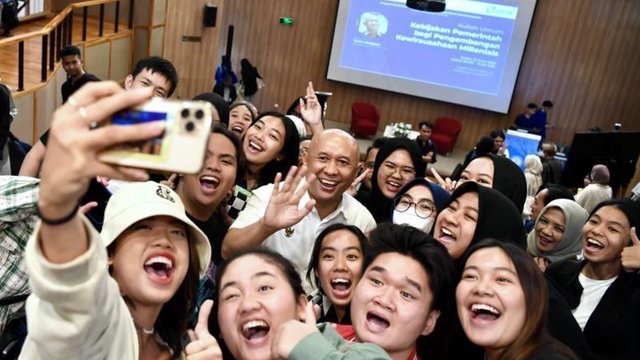 Hadiri Kuliah Umum di ITB, Menteri Teten Dicurhati Wirausaha Muda