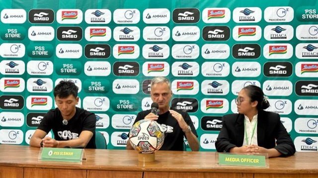Curhat Pelatih PSS, Tak Punya Translater dan Kesulitan Sampaikan Instruksi ke Pemain
