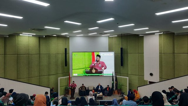 Tingkatkan Kesadaran Peduli Lingkungan, FDK UIN Walisongo Gelar Seminar Nasional ESG