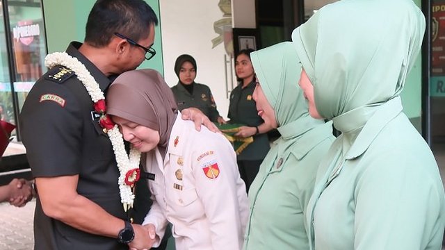 Tangis Prajurit 'Pecah' Lepas Kapendam IV Diponegoro