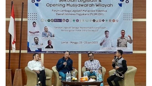 Mahasiswa 22 Kampus DIY Kirim Dukungan untuk Haris Azhar dan Fathia