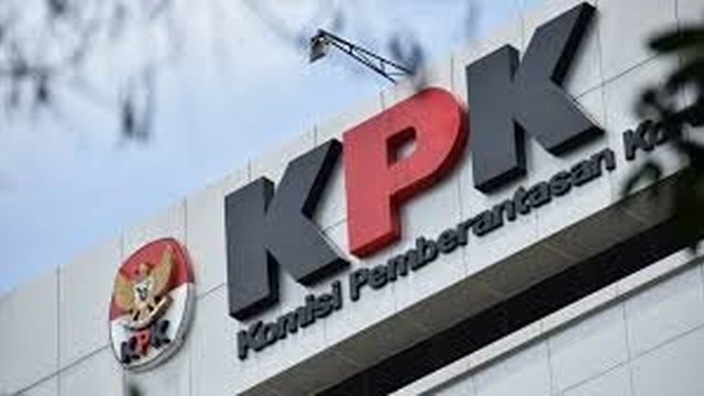 KPK Buru Warga Singapura Bantu Lukas Enembe Lakukan Pencucian Uang