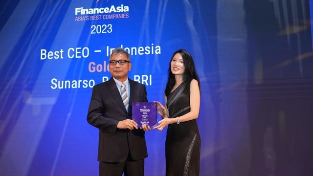 Sunarso Raih The Best CEO, BRI Borong 9 International Awards dari FinanceAsia